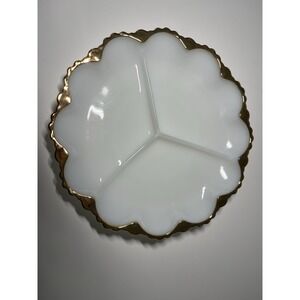 Vintage Milk Glass‎ Candy Nut Dish Gold Trim Clover Leaf Divided Serving